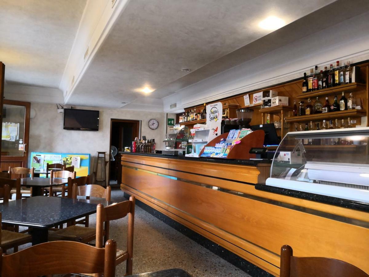 Trattoria Bar Oasi 호텔 Pocenia 외부 사진
